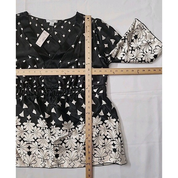 Dressbarn Size 1X Womens Paisley Satin V-Neck 3/4 Bell Sleeve Blouse NEW - Picture 7 of 10